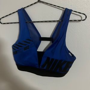 A small used Nike bra